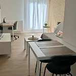Sphinx Residences - Tempologis Memorial Апартаменты *