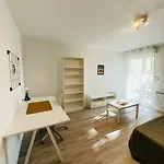 Sphinx Residences - Tempologis Memorial Апартаменты