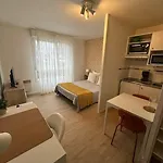 Sphinx Residences - Tempologis Memorial Апартаменты